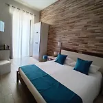 Domos La Corte Ghibellina Иглесиас