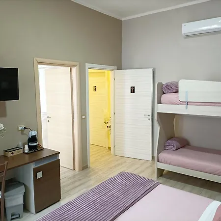 Domos La Corte Ghibellina Guest house Iglesias