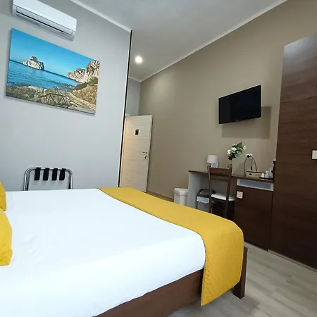 Domos La Corte Ghibellina Guest house