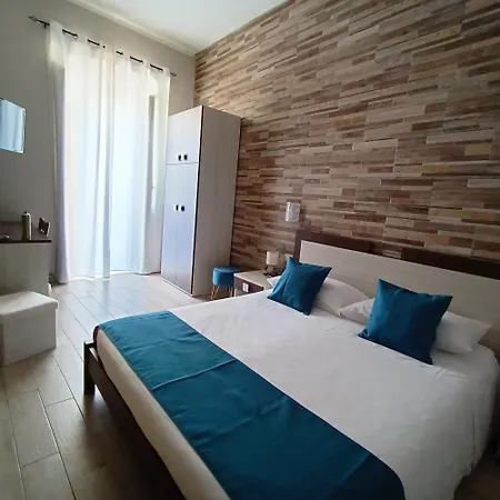 Guest house Domos La Corte Ghibellina *