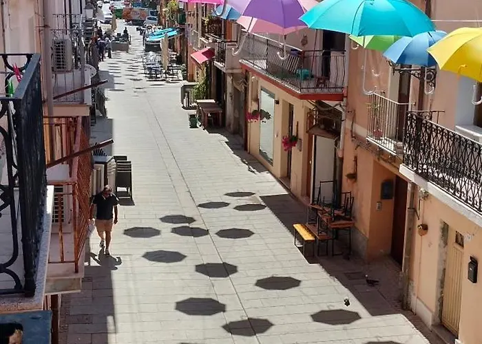 Domos La Corte Ghibellina Iglesias